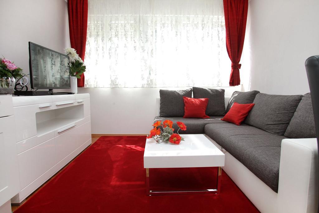 Apartment Grga Spalato Esterno foto
