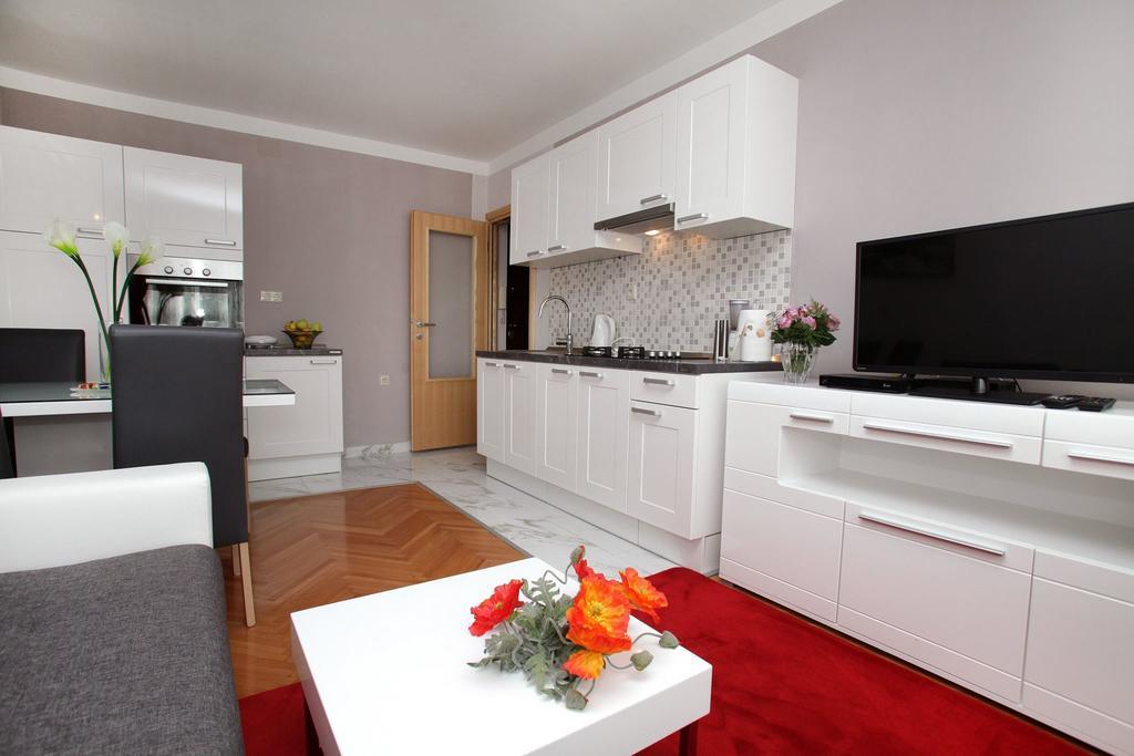 Apartment Grga Spalato Esterno foto